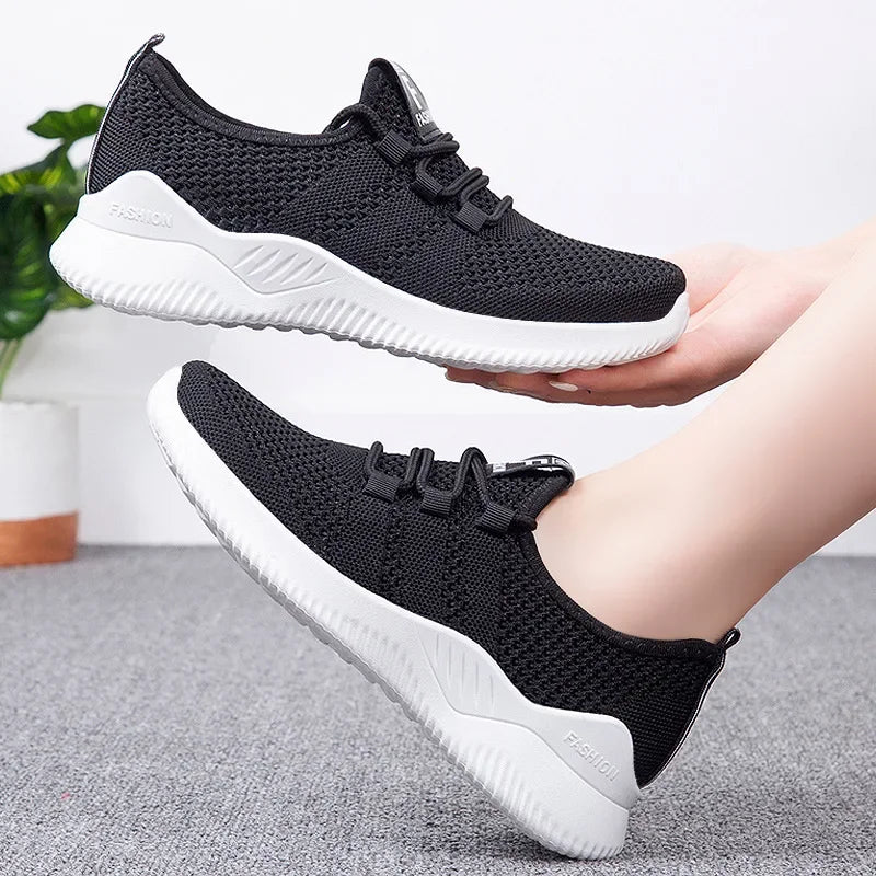 2025 Sports Running Shoes Women's Mesh Breathable Walking Women's Sports Shoes Comfortable and Fashionable Casual Sports Shoes